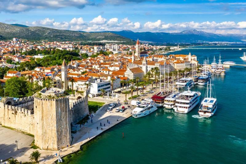 Apex Luxury Apartman Trogir Bagian luar foto