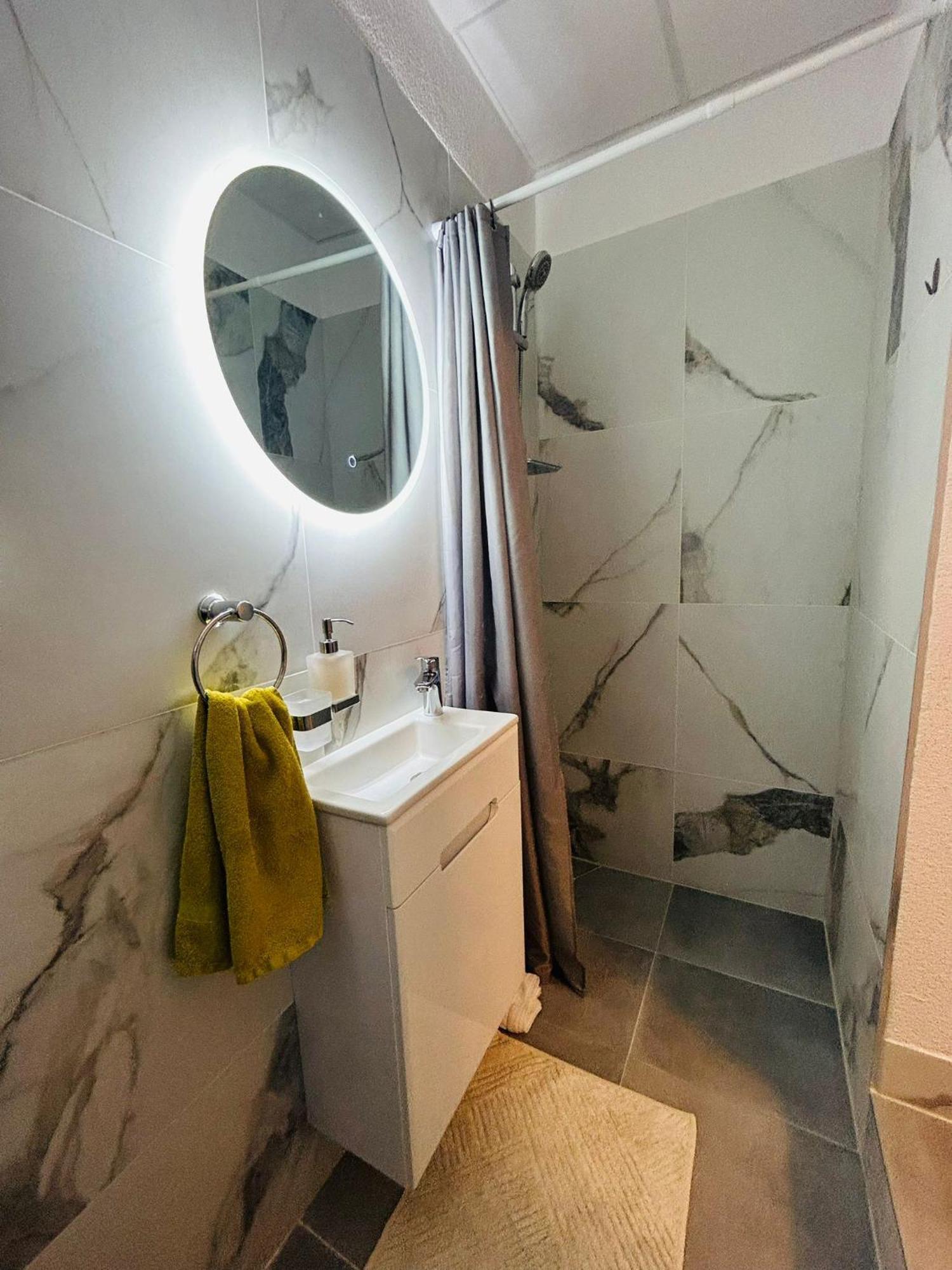 Apex Luxury Apartman Trogir Bagian luar foto